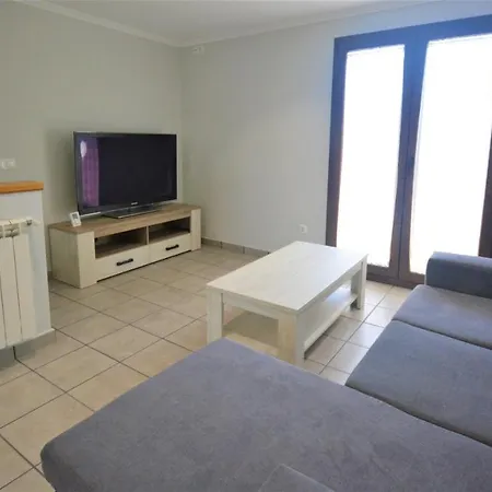 Con Terraza En Apartamento