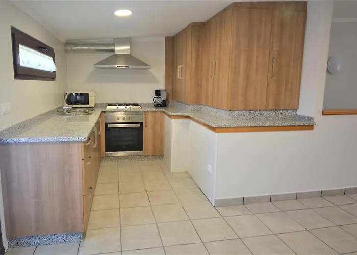 Con Terraza En דירה *